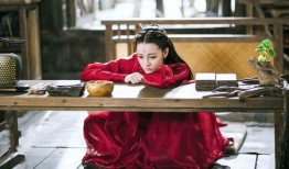 娱乐吃瓜君迪丽热巴吴磊,甜蜜互动引粉丝热议