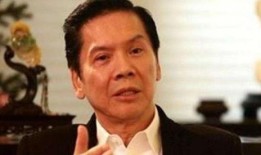圈内八卦爆料向华强,揭秘娱乐圈背后的权势与八卦风云