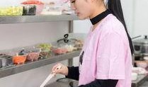 粥铺老板爆料事件视频在线观看,一探究竟背后的真相