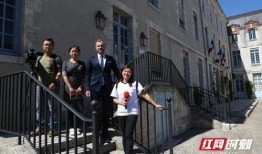 至臻学校爆料事件视频,校园内幕引发社会关注
